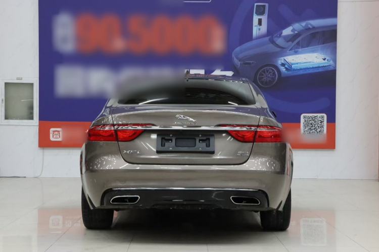 Used Jaguar XFL 2019 XFL 2.0T 250 PS Four-Wheel Drive Luxury Edition Exterior 1