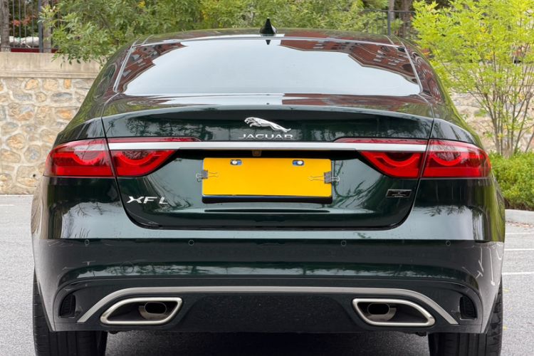 Used Jaguar XFL 2025 Model—2.0T P250, Two-Wheel Drive, Premium Luxury Edition Exterior 1