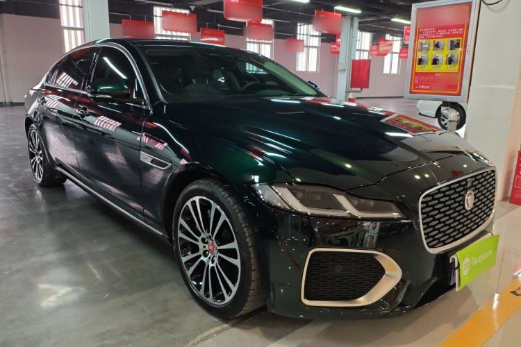Used Jaguar XFL 2024 2.0T P250 Two-Wheel Drive Prestige Luxury Edition Front Right 45 Deg