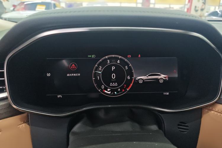 Used Jaguar XFL 2025 Model—2.0T P250, Two-Wheel Drive, Premium Luxury Edition Instrument Cluster