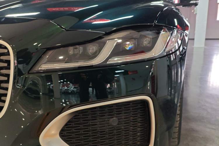 Used Jaguar XFL 2024 2.0T P250 Two-Wheel Drive Prestige Luxury Edition Left Front Headlight