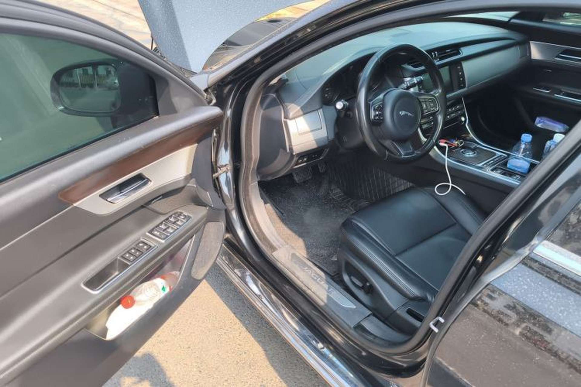 Used Jaguar XFL 2017 XFL 2.0T 200PS Elite Edition Driver Seat