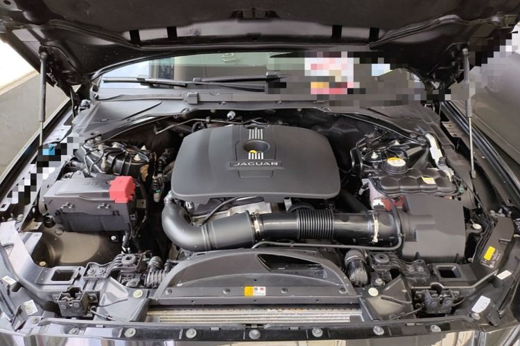 Used Jaguar XFL 2017 XFL 2.0T 200PS Elite Edition Engine Bay