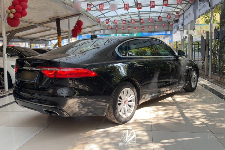 Used Jaguar XFL 2017 XFL 2.0T 240PS Luxury Edition Exterior 3