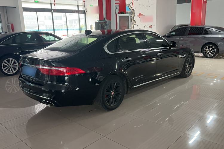 Used Jaguar XFL 2017 XFL 2.0T 240PS Luxury Edition Exterior 3
