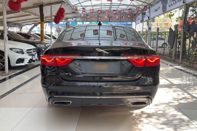Used Jaguar XFL 2017 XFL 2.0T 240PS Luxury Edition Exterior 4