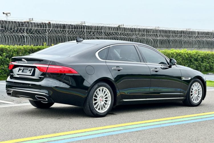 Used Jaguar XFL 2017 XFL 2.0T 200PS Elite Edition Exterior 5