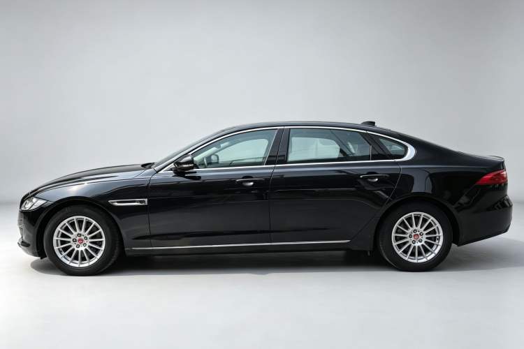 Used Jaguar XFL 2017 XFL 2.0T 200PS Elite Edition Exterior 5