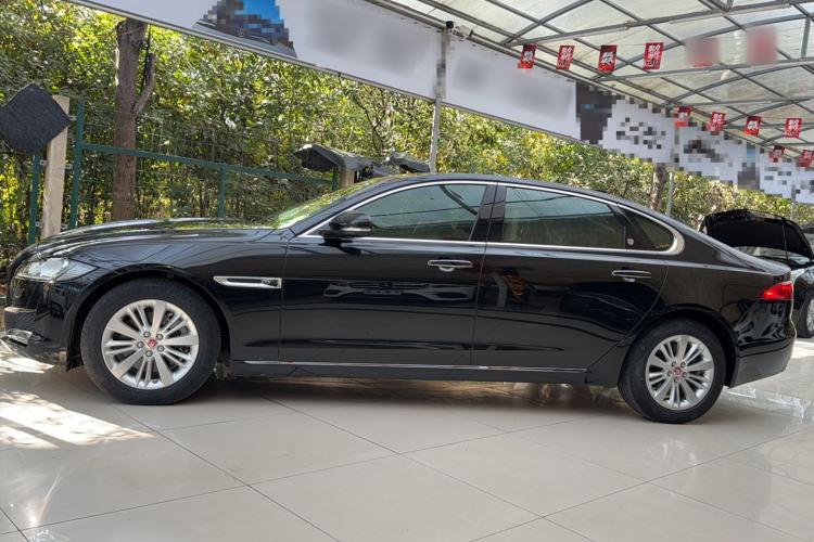 Used Jaguar XFL 2017 XFL 2.0T 240PS Luxury Edition Exterior 5