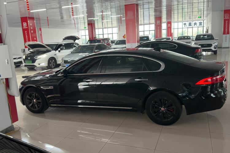 Used Jaguar XFL 2017 XFL 2.0T 240PS Luxury Edition Exterior 5