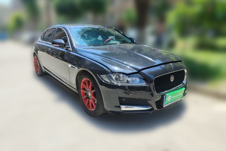Used Jaguar XFL 2017 XFL 2.0T 200PS Windflower Edition Front Right 45 Deg