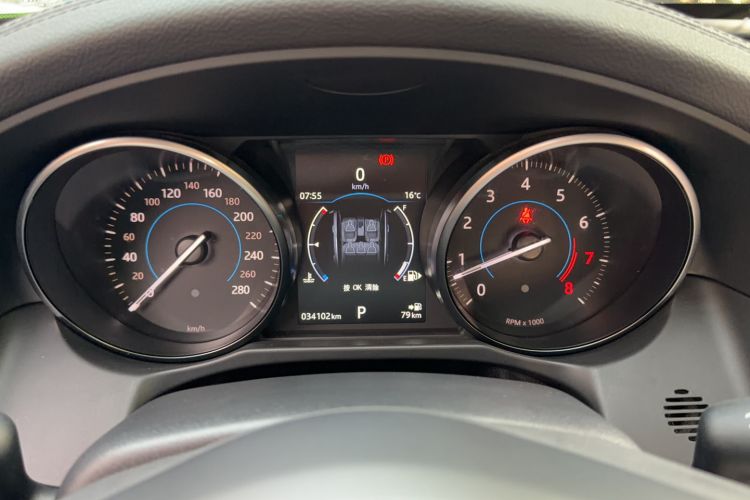 Used Jaguar XFL 2017 XFL 2.0T 240PS Luxury Edition Odometer Close Up