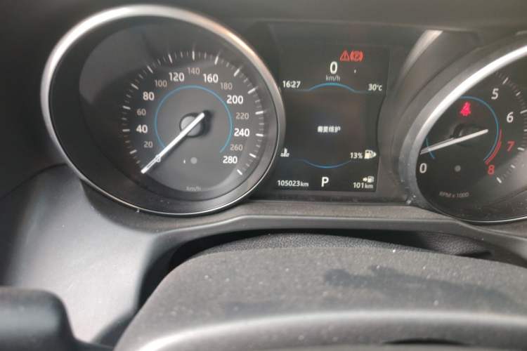 Used Jaguar XFL 2017 XFL 2.0T 200PS Luxury Edition Odometer Close Up