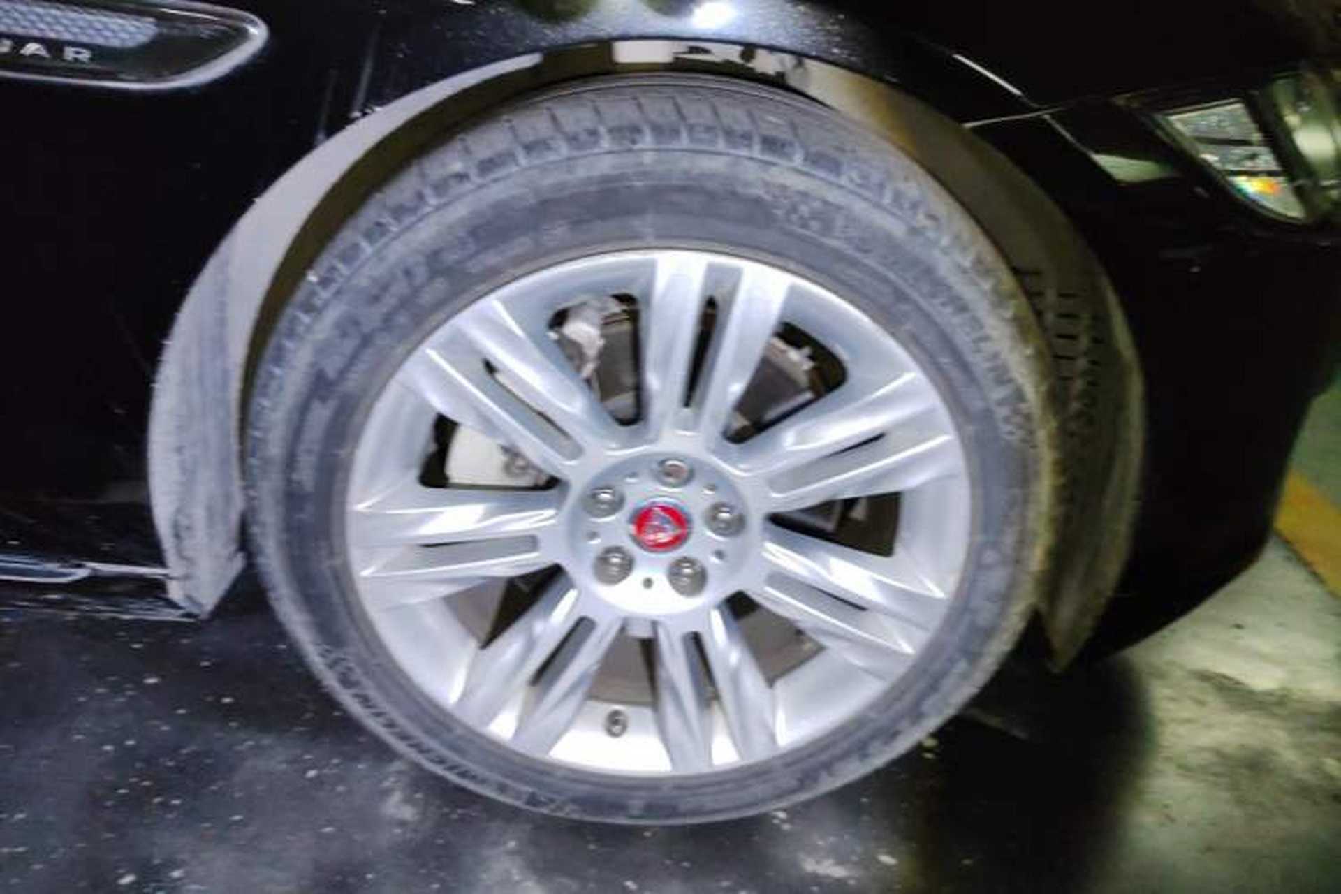 Used Jaguar XFL 2017 XFL 2.0T 240PS Premium Edition Right Front Wheel Hub