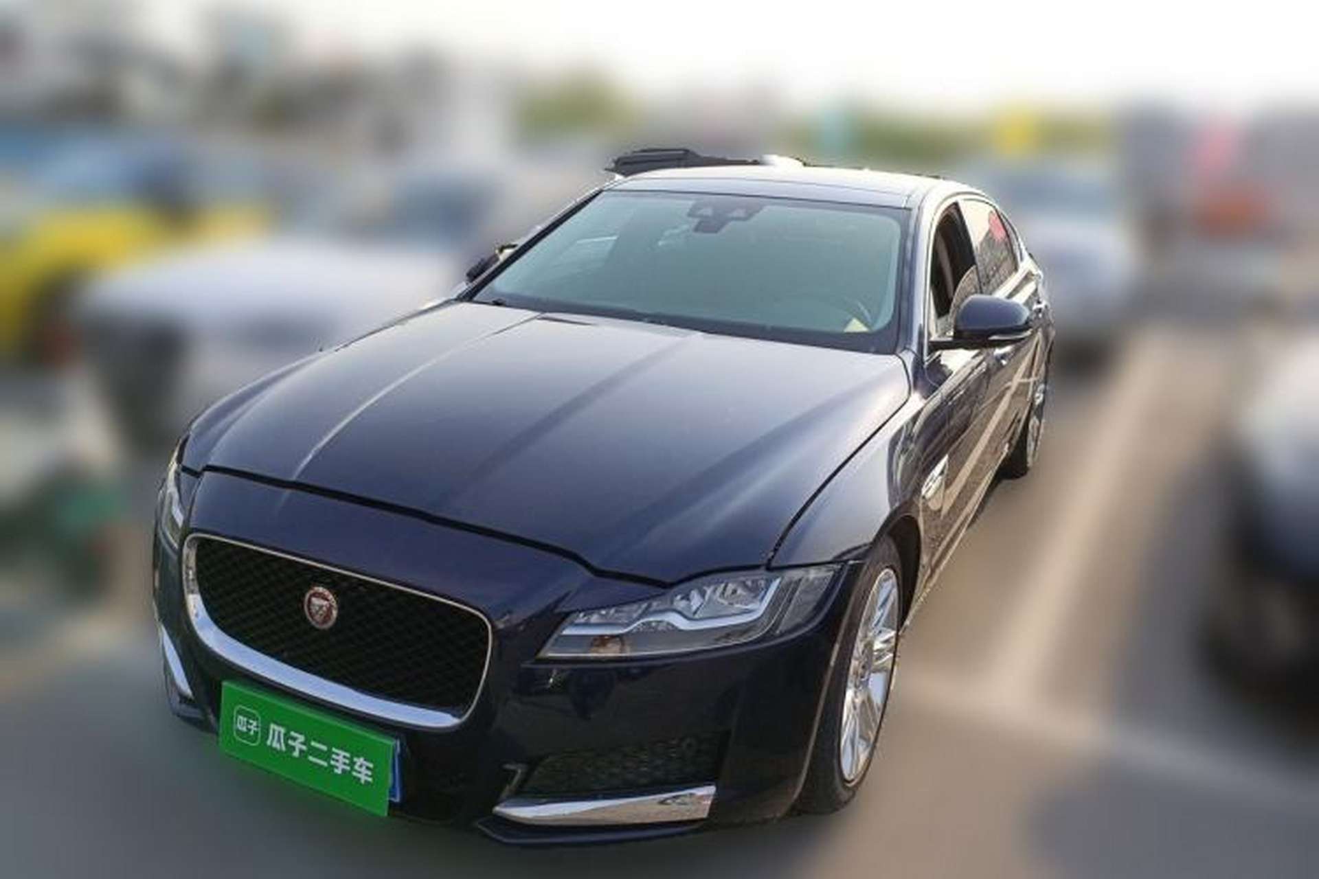 Used Jaguar XFL 2017 XFL 2.0T 200PS Luxury Edition Front Left 45 Deg