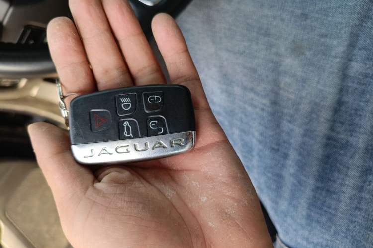 Used Jaguar XFL 2017 XFL 2.0T 200PS Luxury Edition Vehicle Key