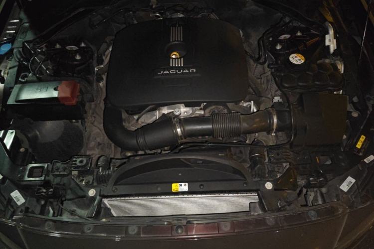 Used Jaguar XFL 2017 XFL 2.0T 240PS Premium Edition Engine Bay