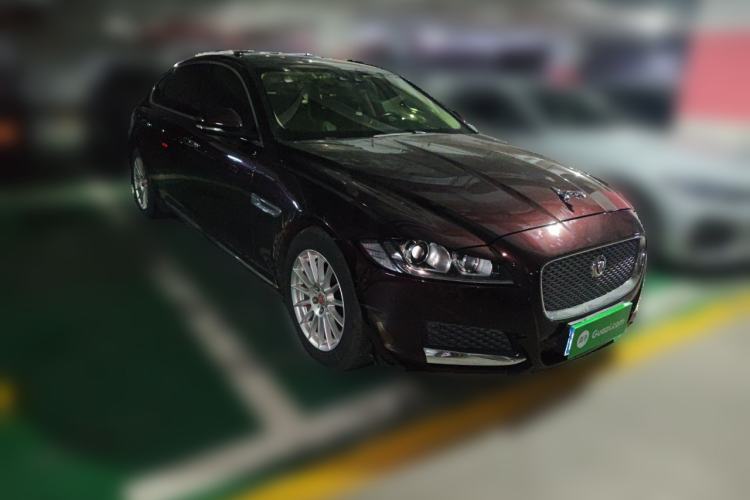 Used Jaguar XFL 2017 XFL 2.0T 200PS Luxury Edition Front Right 45 Deg