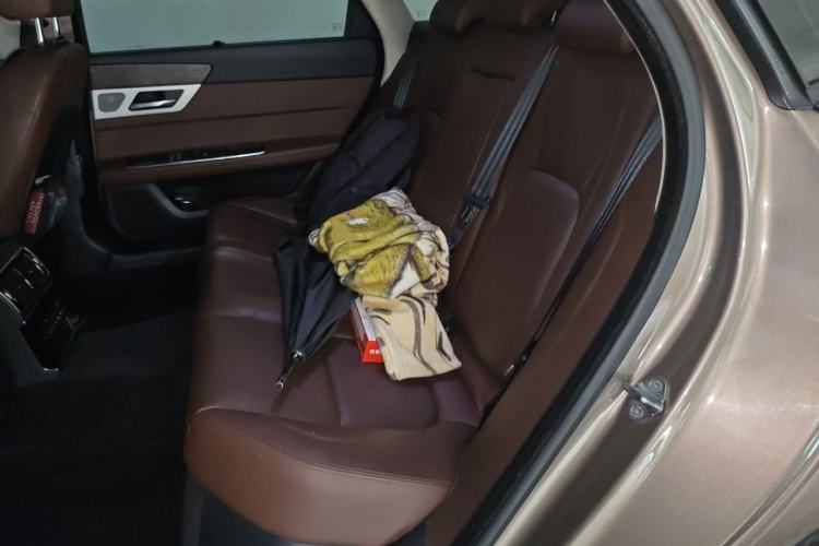 Used Jaguar XFL 2017 XFL 2.0T 200PS Luxury Edition Left Rear Seat