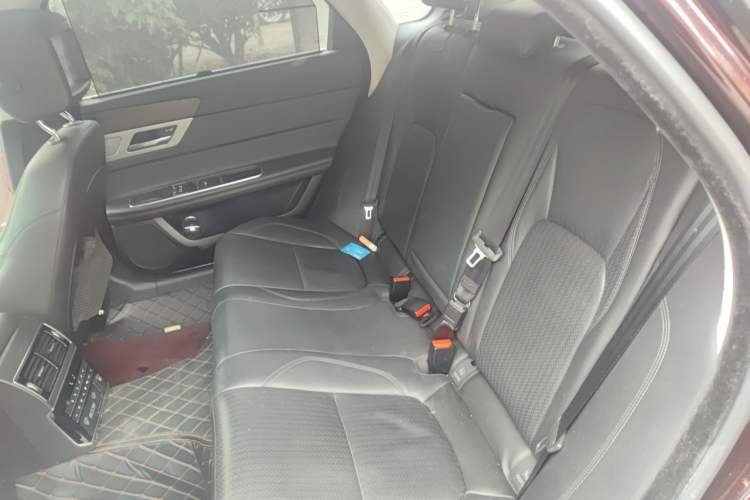 Used Jaguar XFL 2017 XFL 2.0T 240PS Premium Edition Left Rear Seat