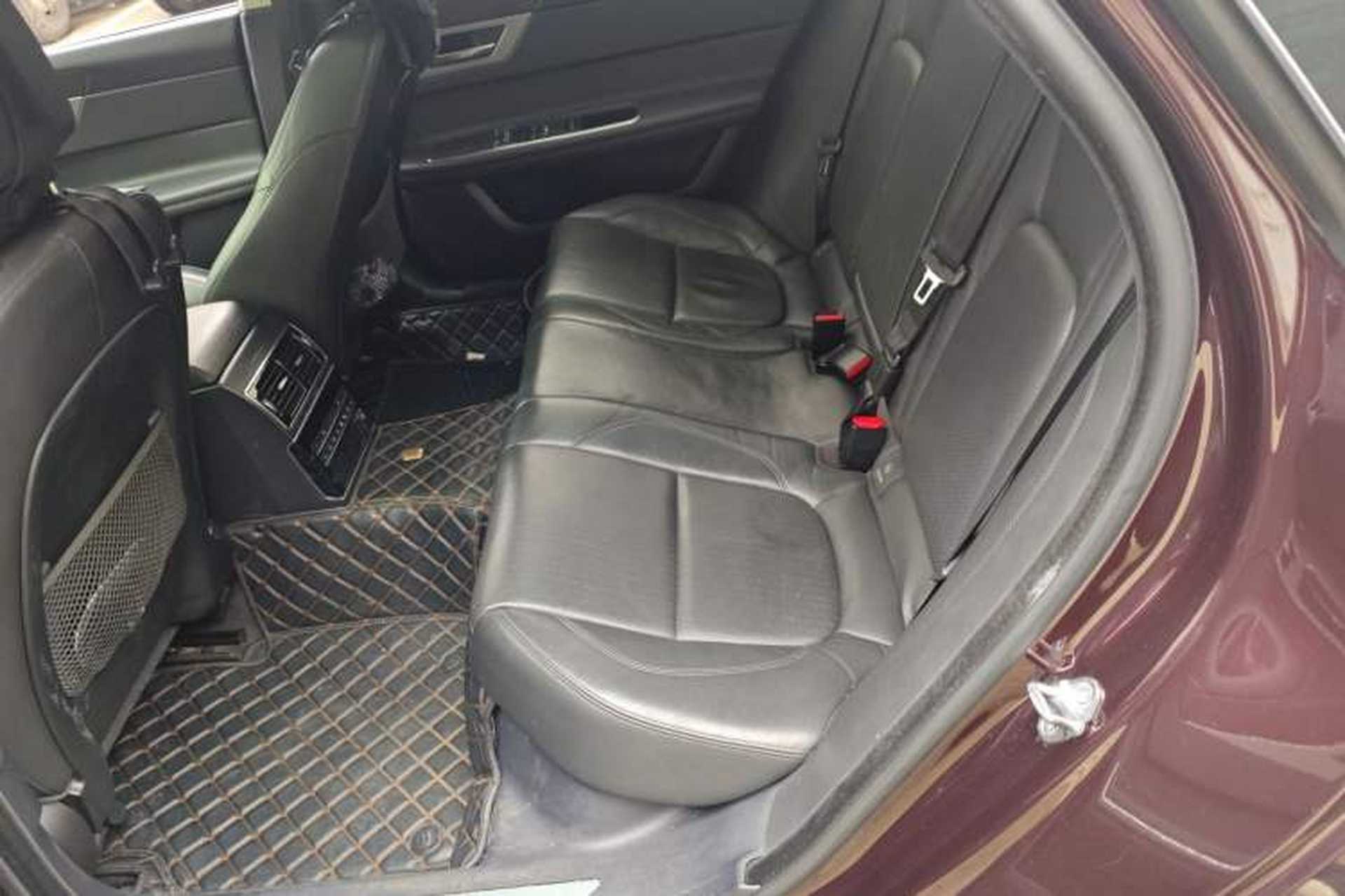 Used Jaguar XFL 2017 XFL 2.0T 200PS Luxury Edition Left Rear Seat