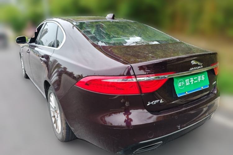 Used Jaguar XFL 2017 XFL 2.0T 200PS Windflower Edition Rear Left 45 Deg