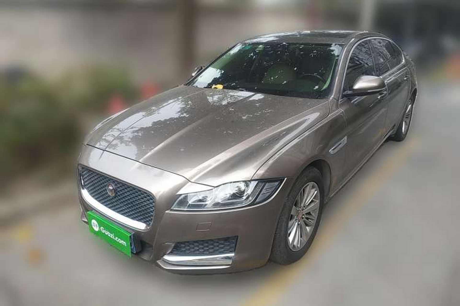 Used Jaguar XFL 2017 XFL 2.0T 240PS Luxury Edition Front Left 45 Deg