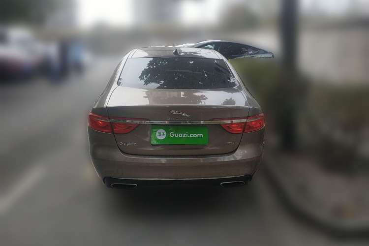 Used Jaguar XFL 2017 XFL 2.0T 240PS Luxury Edition Rear