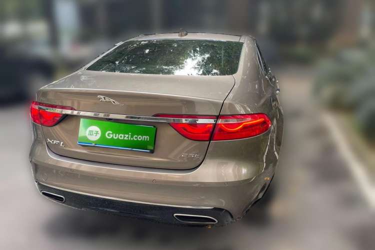 Used Jaguar XFL 2017 XFL 2.0T 240PS Luxury Edition Rear Right 45 Deg