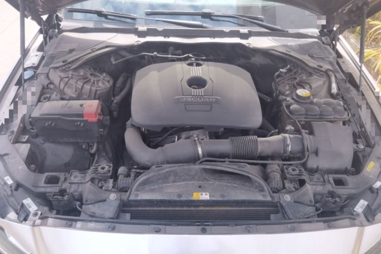 Used Jaguar XFL 2017 XFL 2.0T 240PS Luxury Edition Engine Bay