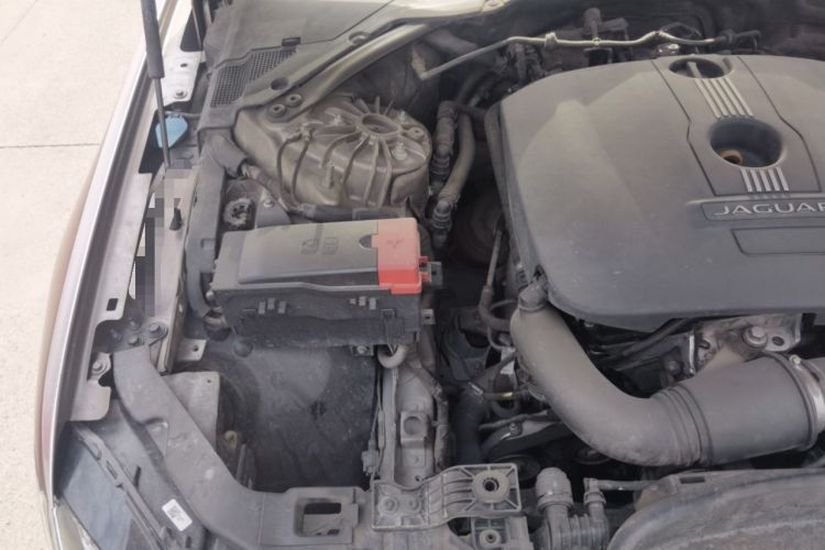 Used Jaguar XFL 2017 XFL 2.0T 240PS Luxury Edition Engine Bay Right