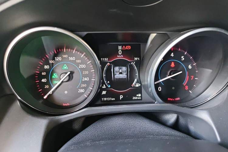 Used Jaguar XFL 2017 XFL 2.0T 200PS Windflower Edition Instrument Cluster