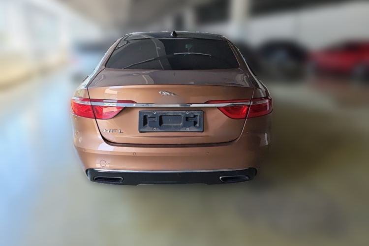 Used Jaguar XFL 2017 XFL 2.0T 200PS Windflower Edition Rear
