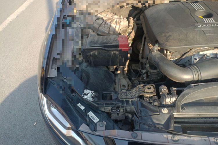 Used Jaguar XFL 2017 XFL 2.0T 240PS Luxury Edition Engine Bay Right