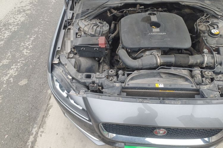 Used Jaguar XFL 2017 XFL 2.0T 200PS Luxury Edition Engine Bay Right