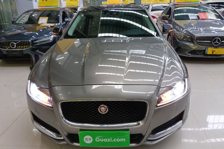 Used Jaguar XFL 2017 XFL 2.0T 200PS Luxury Edition Front