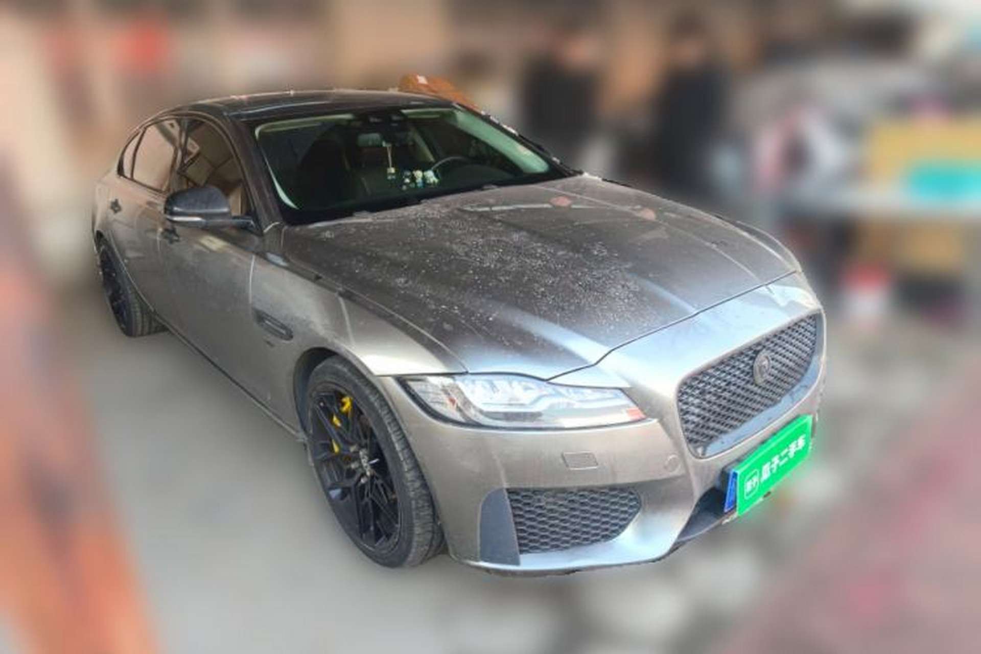 Used Jaguar XFL 2017 XFL 3.0 SC 340 PS Premium Edition Front Right 45 Deg