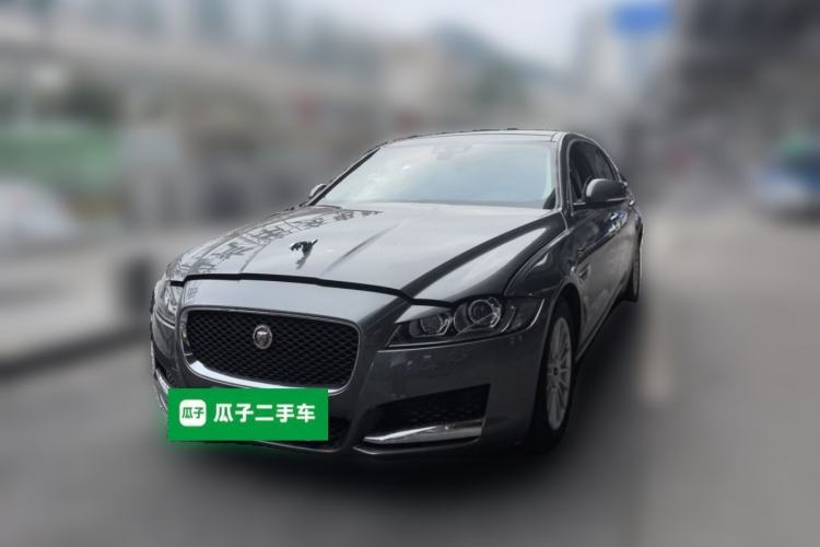 Używany Jaguar XFL 2017 XFL 2.0T 200PS Luxury Edition Guazi used car, China used car export, Used car for sale, Used cars, Cheapest cars for sale