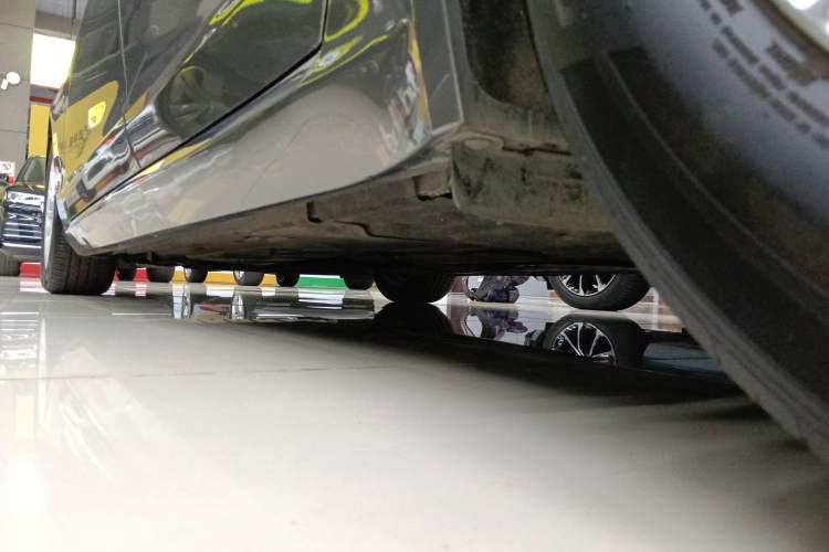 Used Jaguar XFL 2017 XFL 2.0T 200PS Luxury Edition Left Side Sill