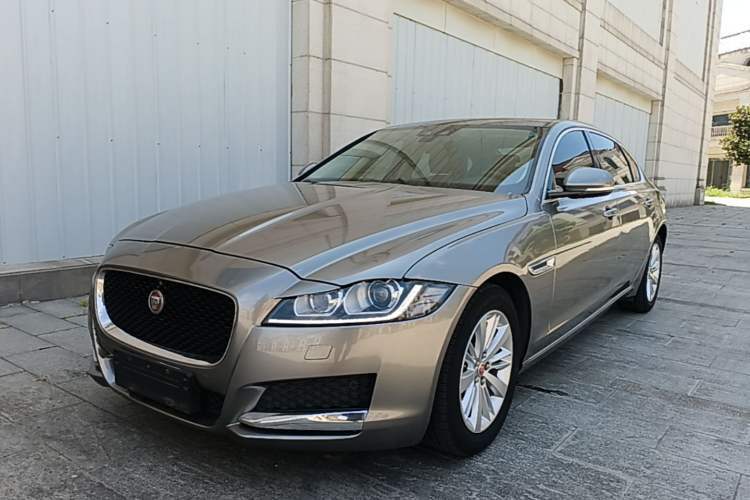 Used Jaguar XFL 2017 XFL 2.0T 240PS Luxury Edition Guazi used car, China used car export, Used car for sale, Used  cars, Cheapest cars for sale