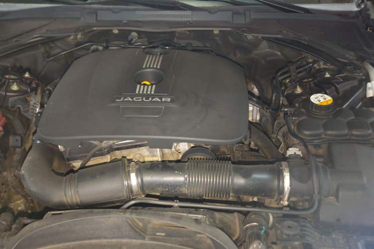 Used Jaguar XFL 2017 XFL 2.0T 240PS Luxury Edition Engine Bay