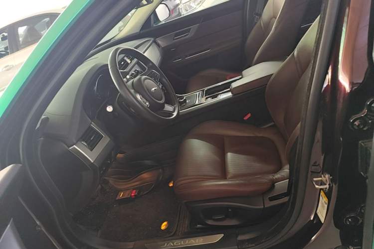 Used Jaguar XFL 2017 XFL 2.0T 200PS Elite Edition Left Front Seat