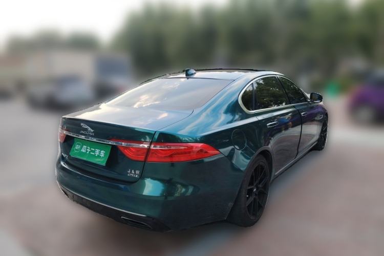 Used Jaguar XFL 2017 XFL 2.0T 240PS Premium Edition Rear Right 45 Deg