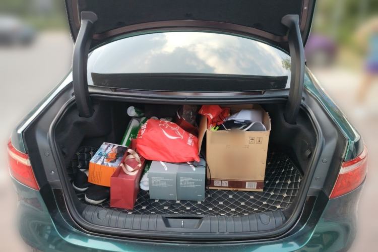 Used Jaguar XFL 2017 XFL 2.0T 240PS Premium Edition Trunk