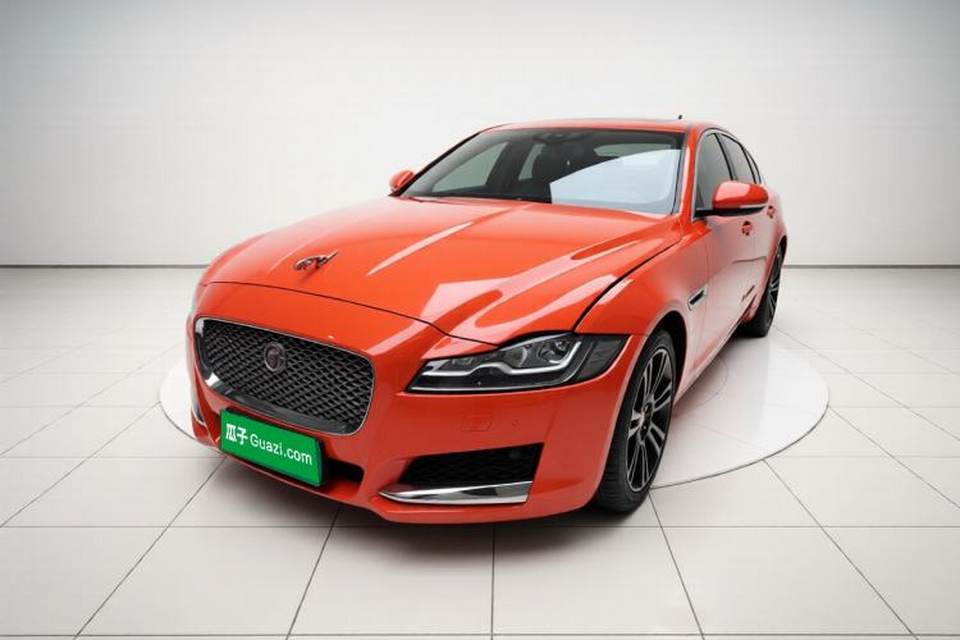 Jaguar XFL 2017