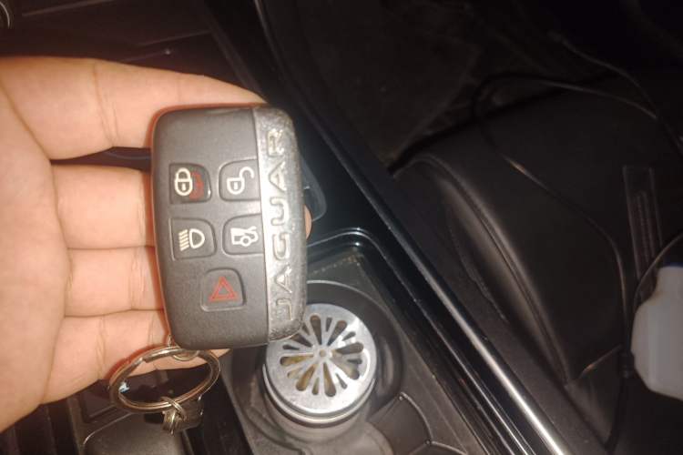 Used Jaguar XFL 2017 XFL 2.0T 200PS Windflower Edition Vehicle Key