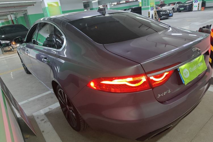 Used Jaguar XFL 2017 XFL 2.0T 240PS Luxury Edition Exterior 2