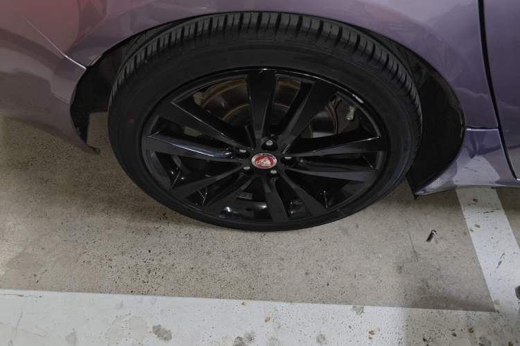 Used Jaguar XFL 2017 XFL 2.0T 240PS Luxury Edition Exterior 5