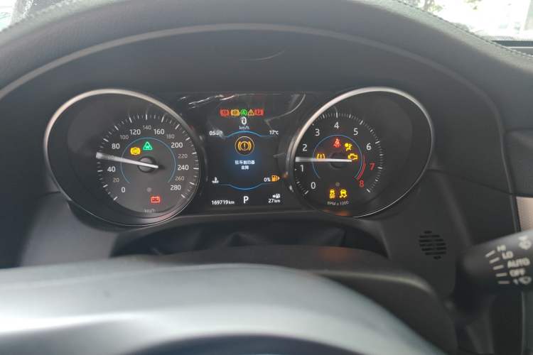 Used Jaguar XFL 2017 XFL 2.0T 200PS Elite Edition Instrument Cluster