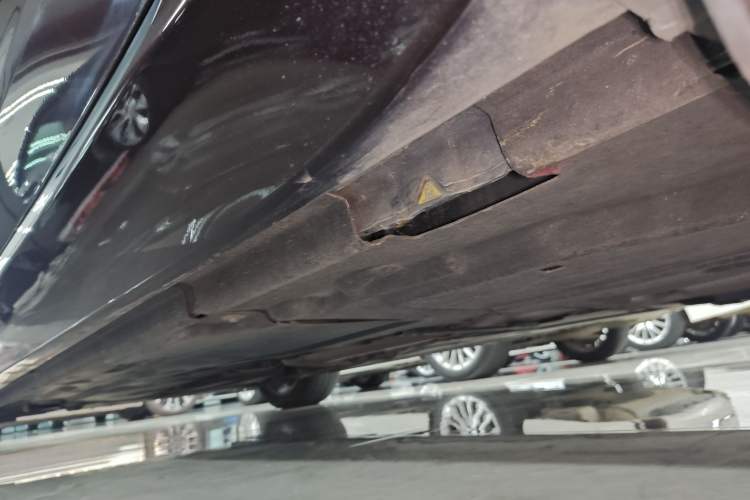 Used Jaguar XFL 2017 XFL 2.0T 240PS Luxury Edition Left Side Sill